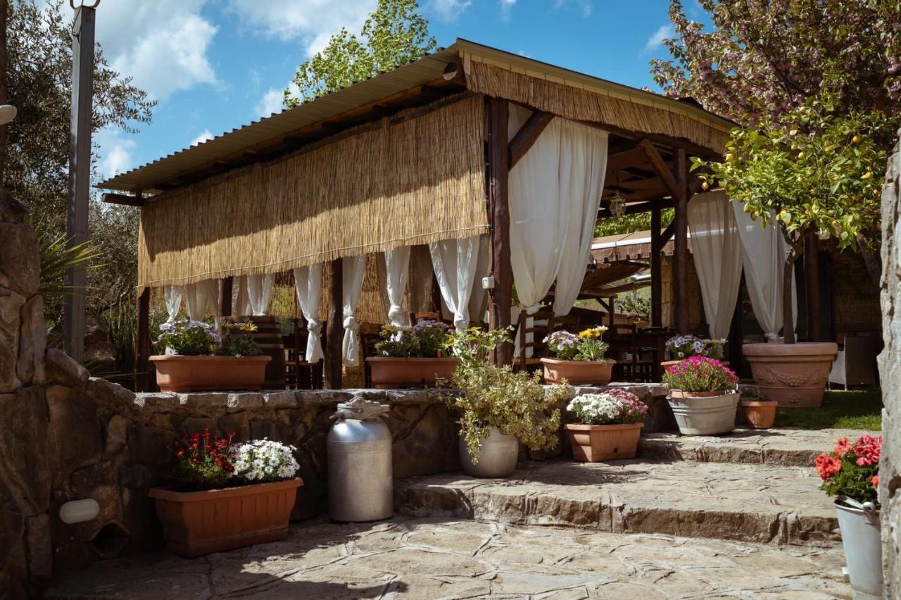 Agriturismo A Casa Di Susanna Santo Stefano del Sole Exterior photo